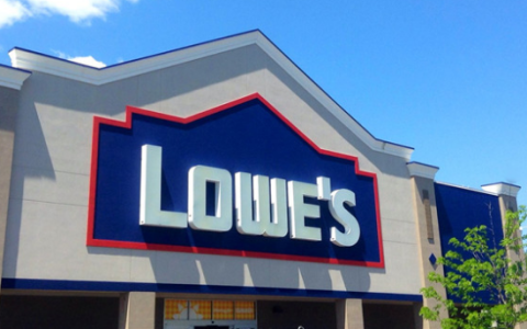 Lowe's改造厨房的“突破性”设计体验